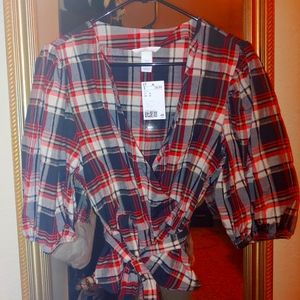 Puff sleeved wrapover blouse